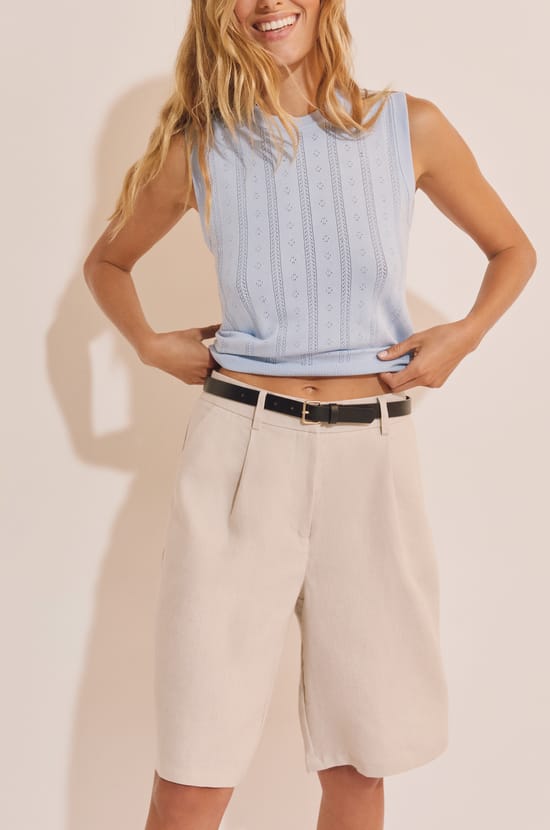 Bermuda en lin;${refinementColor}