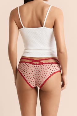 Hipster z tiulu z motywem serc;${refinementColor}