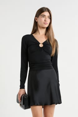 Long-sleeved t-shirt with ring;${refinementColor}