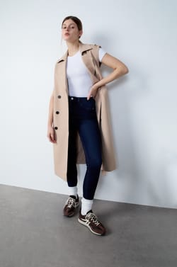 Jean coupe skinny;${refinementColor}