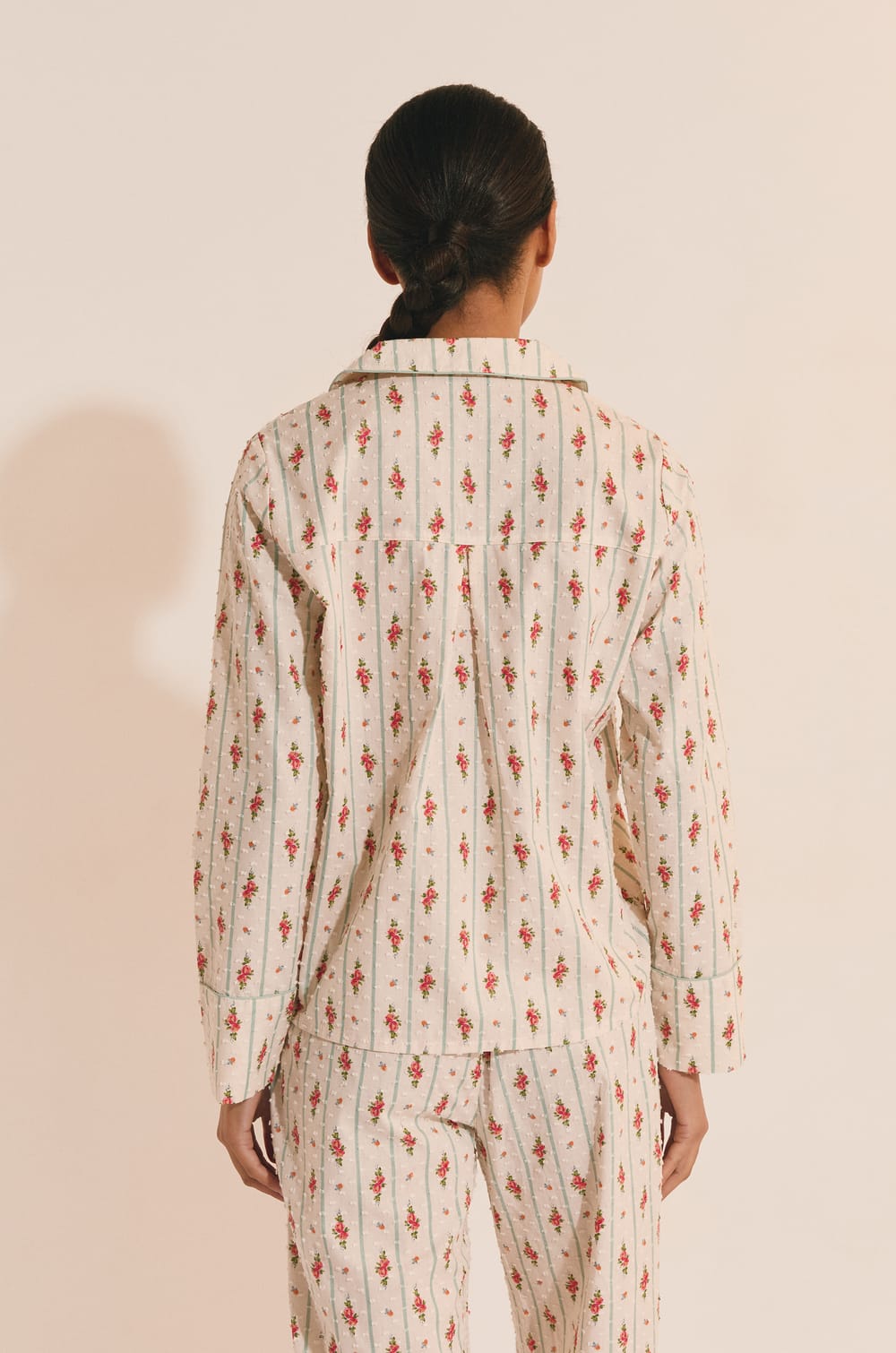 Chemise de pyjama &agrave; motifs fleuris en coton;${refinementColor}