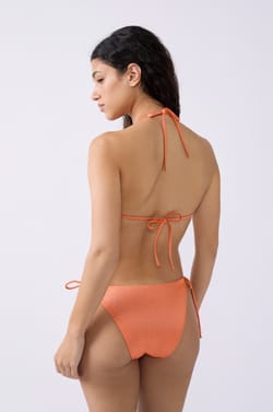 Top bikini triangular detalle perla;${refinementColor}