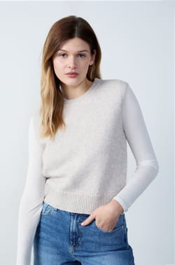 Sleeveless Sweater;${refinementColor}