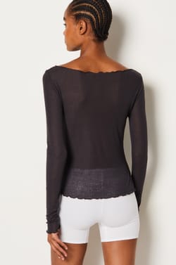 Long Sleeve Ribbed T-Shirt;${refinementColor}