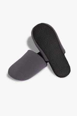 Chaussons mules;${refinementColor}