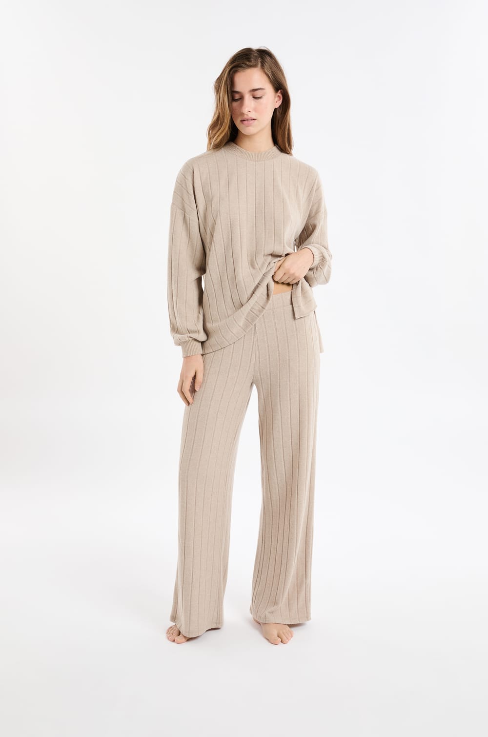 Wide Pyjama Trousers;${refinementColor}