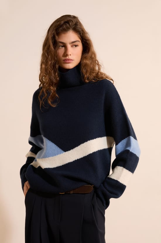 Pull col roul&eacute; ray&eacute; 100% cachemire;${refinementColor}