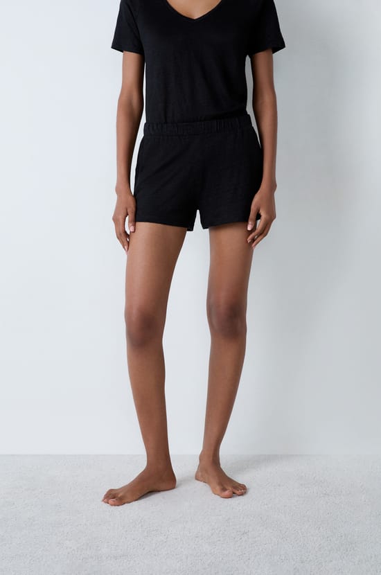 100% Linen Shorts;${refinementColor}