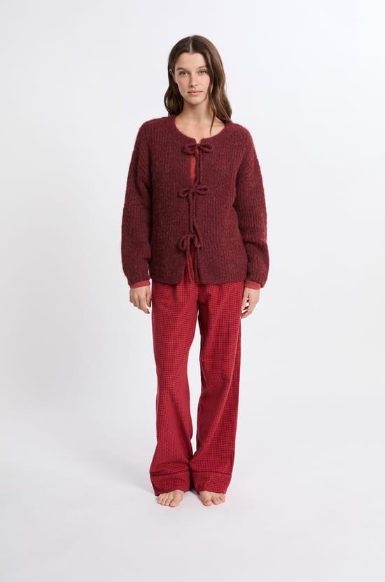 Gilet avec noeud;${refinementColor}