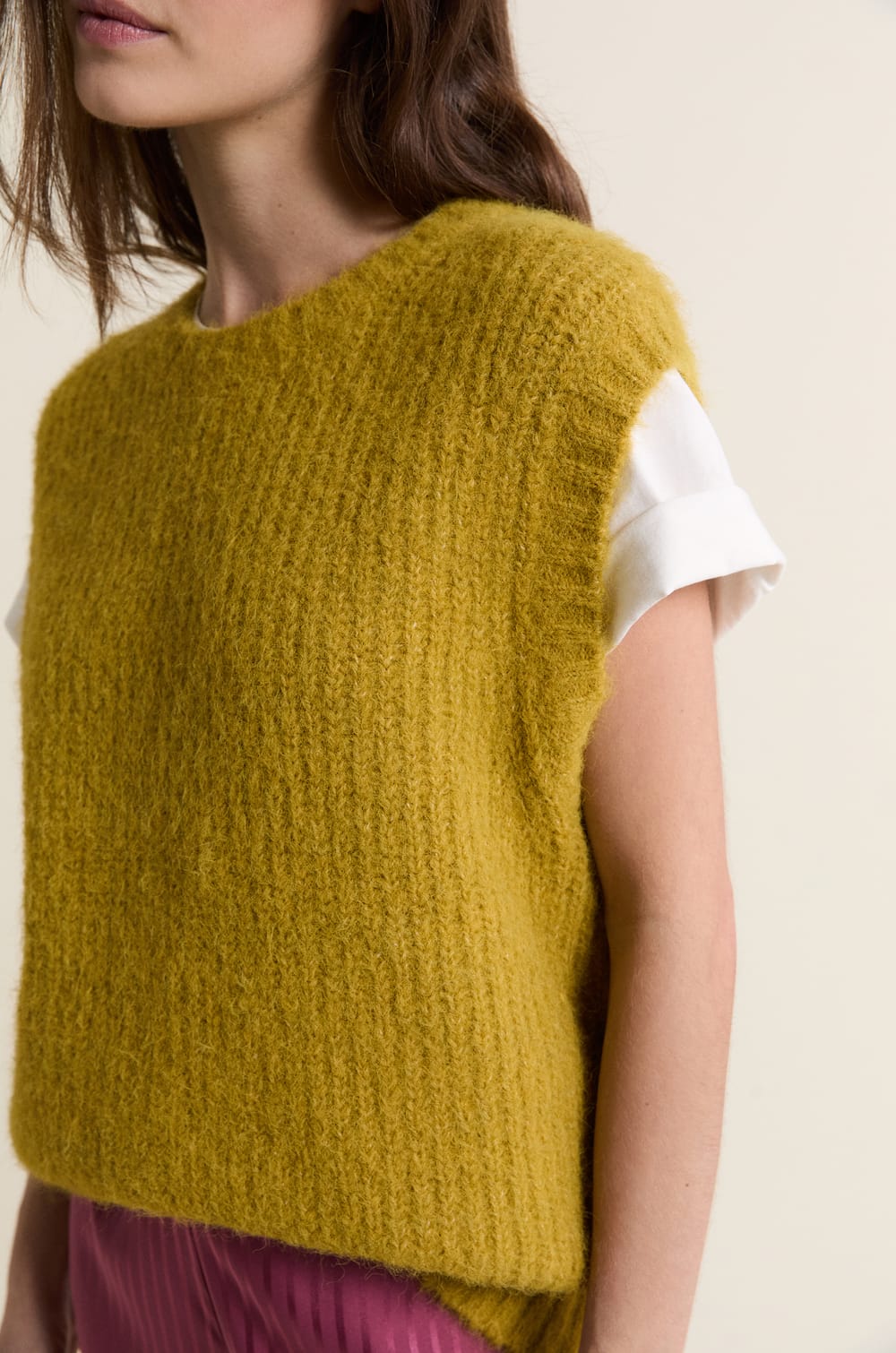 Pull sans manches;${refinementColor}