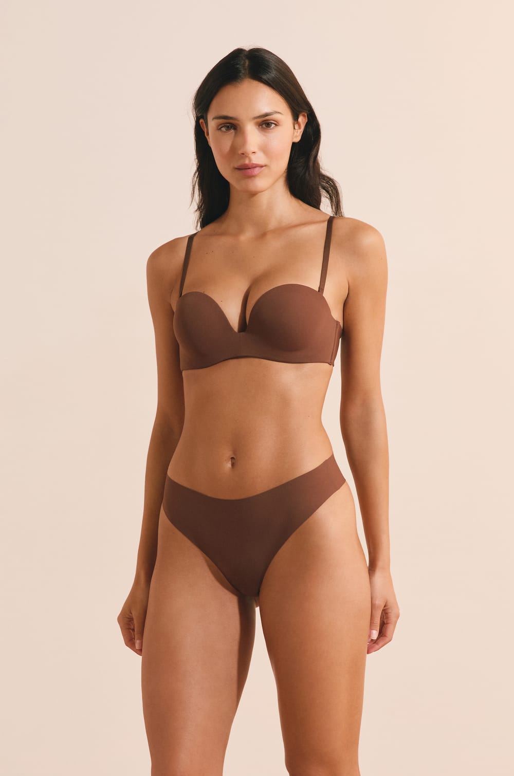 Tanga high leg en microfibre;${refinementColor}