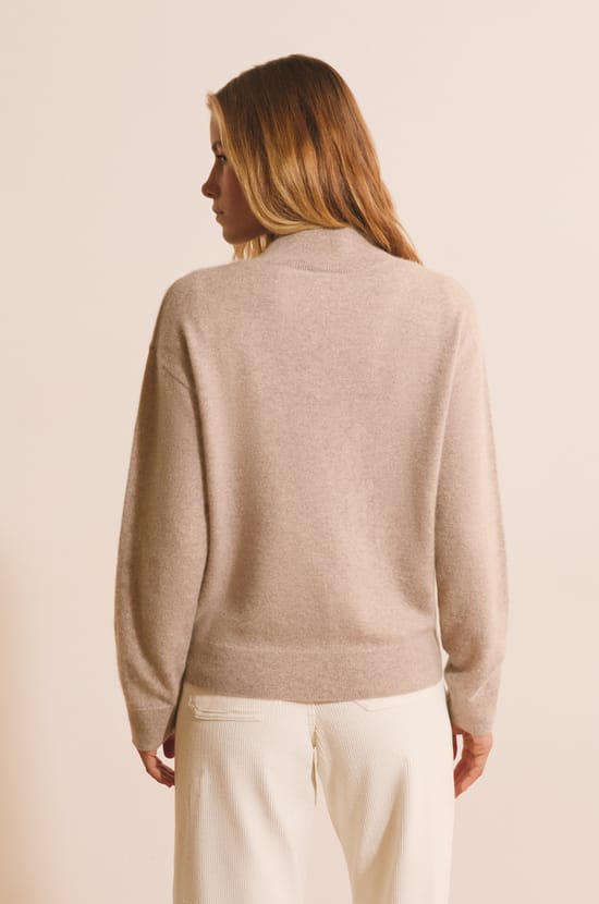 Pull &agrave; manches longues 100% cachemire;${refinementColor}