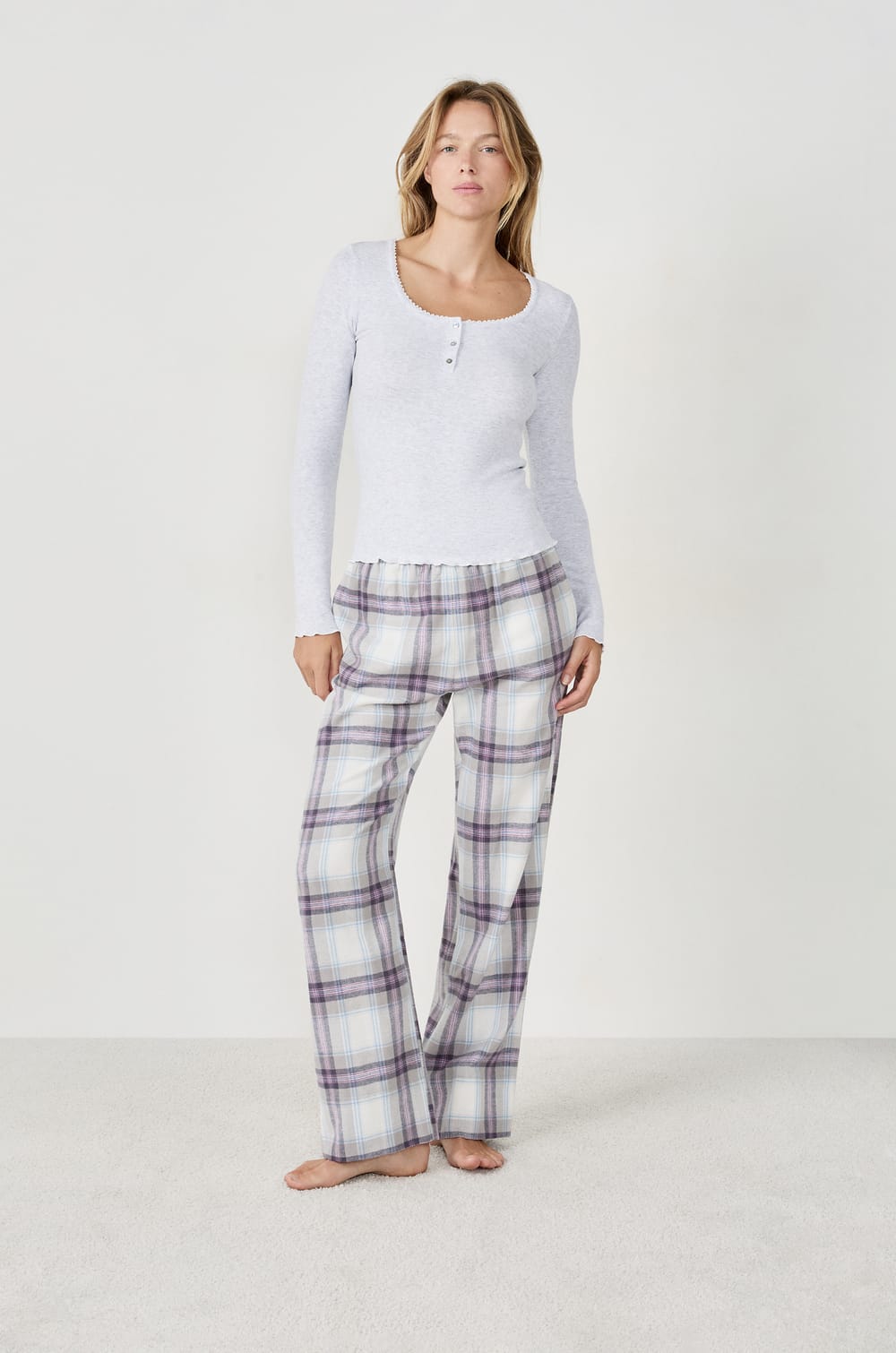 Pantalon de pyjama à carreaux;${refinementColor}