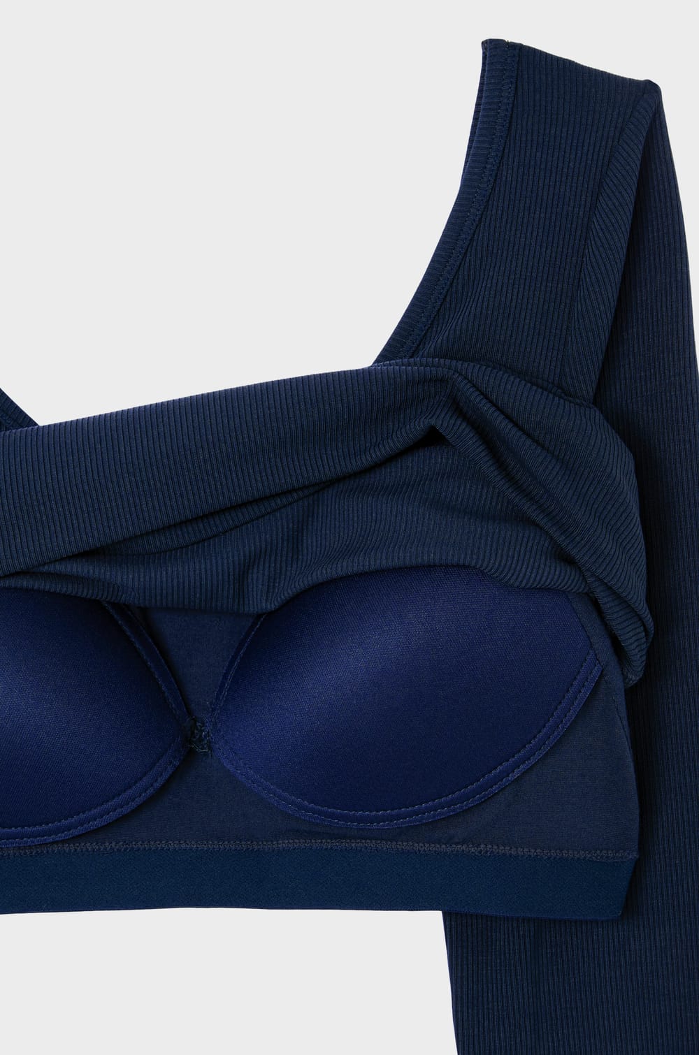 T-shirt manches longues col danseuse avec brassi&egrave;re int&eacute;gr&eacute;e;${refinementColor}