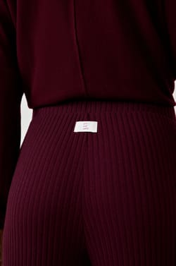 Pantalón de pijama ancho;${refinementColor}