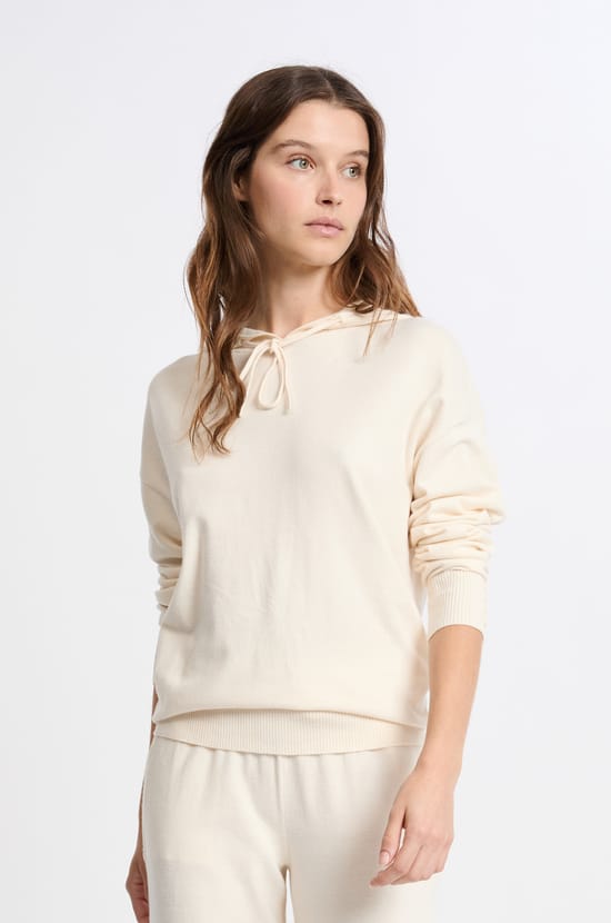 Sweatshirt à capuche;${refinementColor}