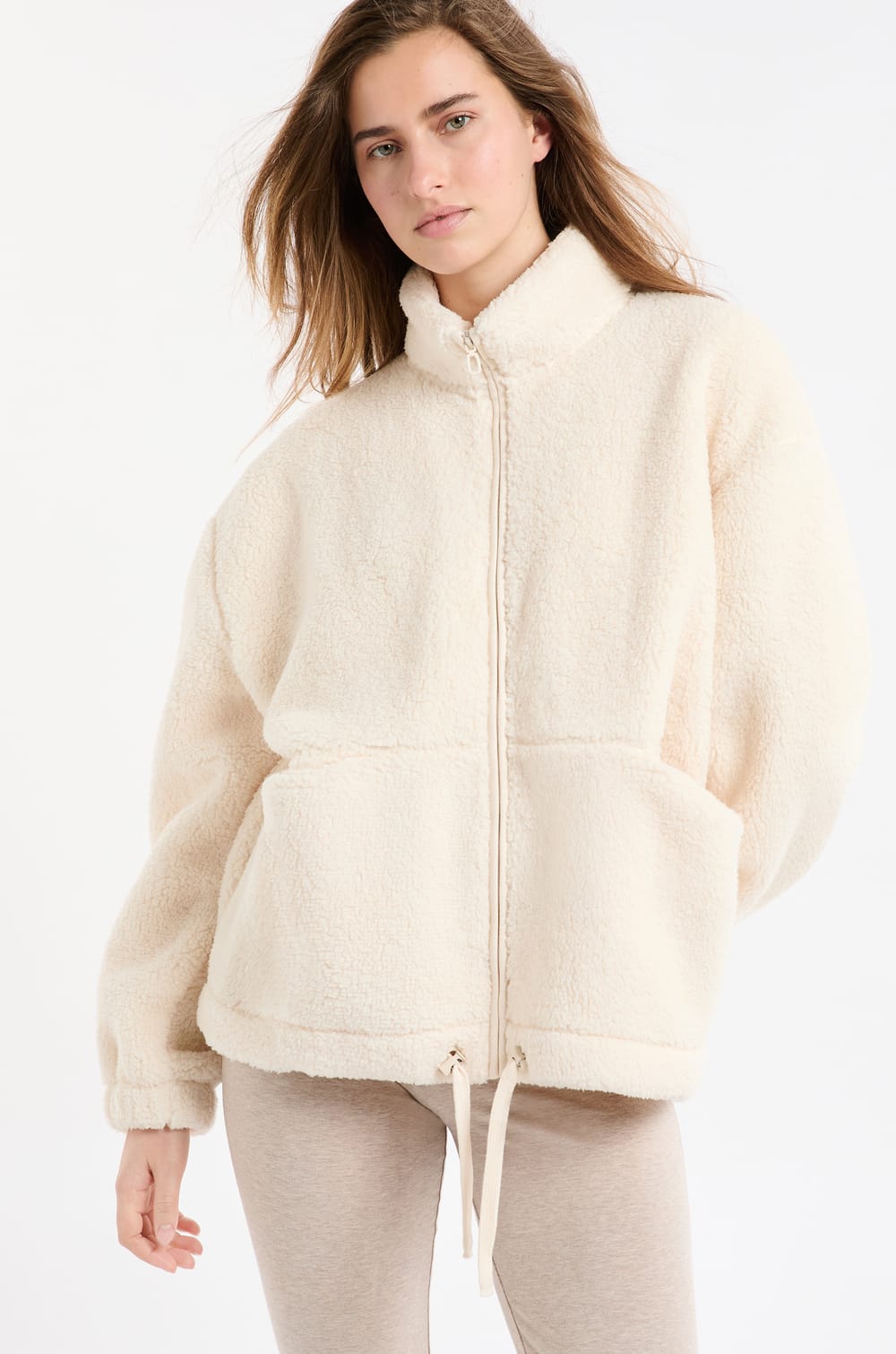 Oversize Fleece-Jacke mit hohem Kragen und Kordelzug;${refinementColor}