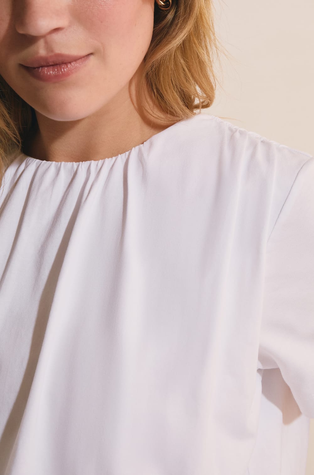 Cotton T-shirt;${refinementColor}