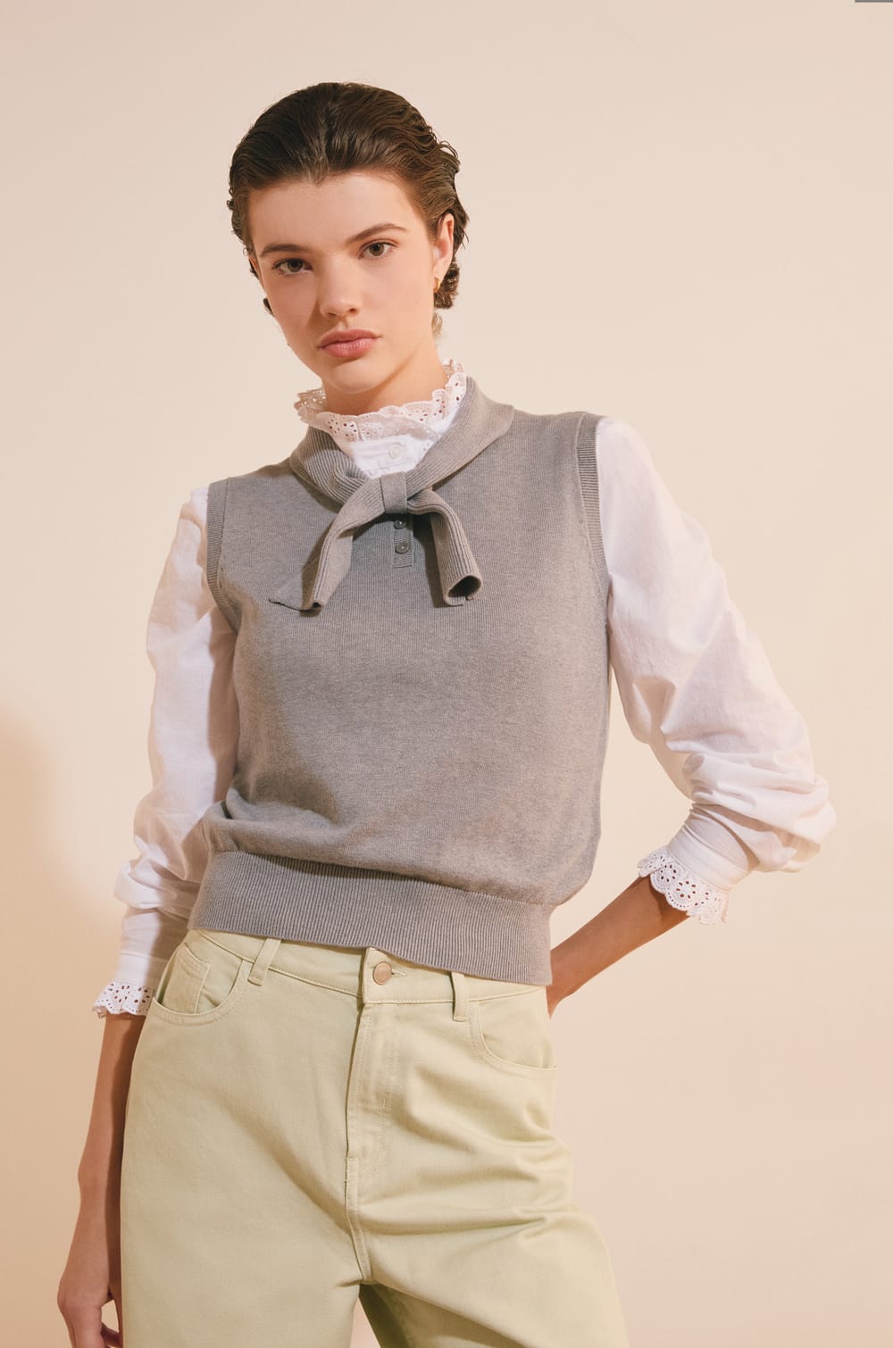 Pull sans manches avec lien &agrave; nouer en coton;${refinementColor}