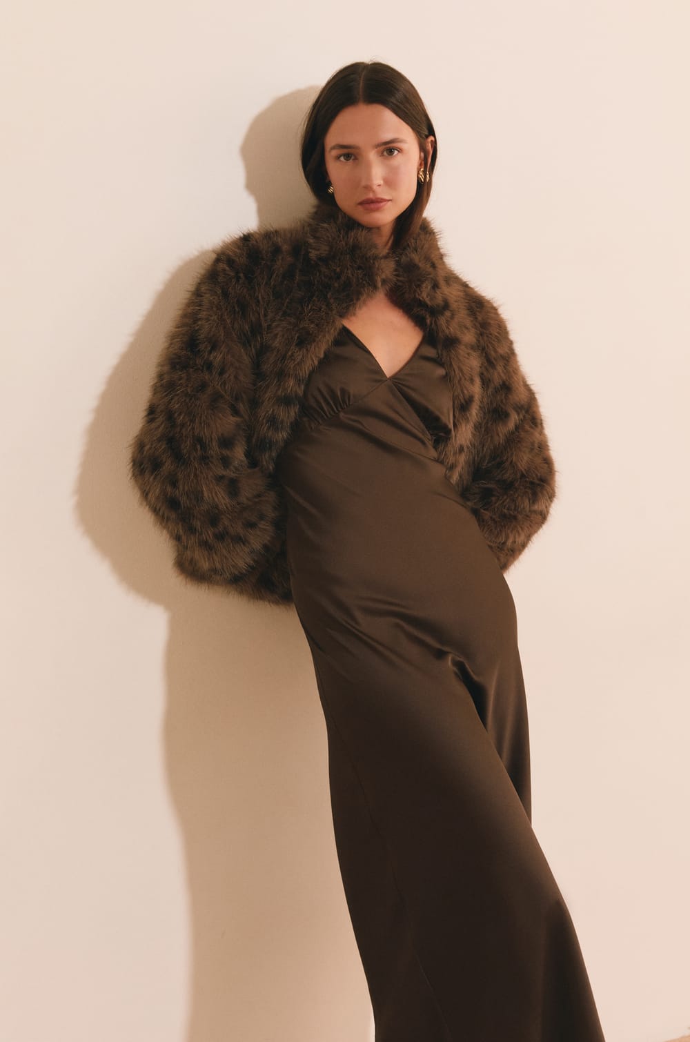 Robe longue satin&eacute;e;${refinementColor}