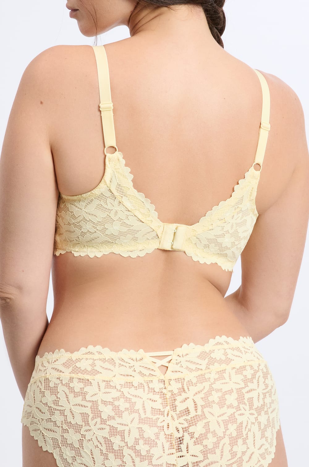 Lightly Lined Post-Mastectomy Bra;${refinementColor}