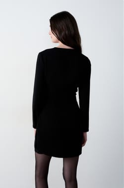 Short Flowing Dress;${refinementColor}