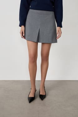 Jupe courte;${refinementColor}