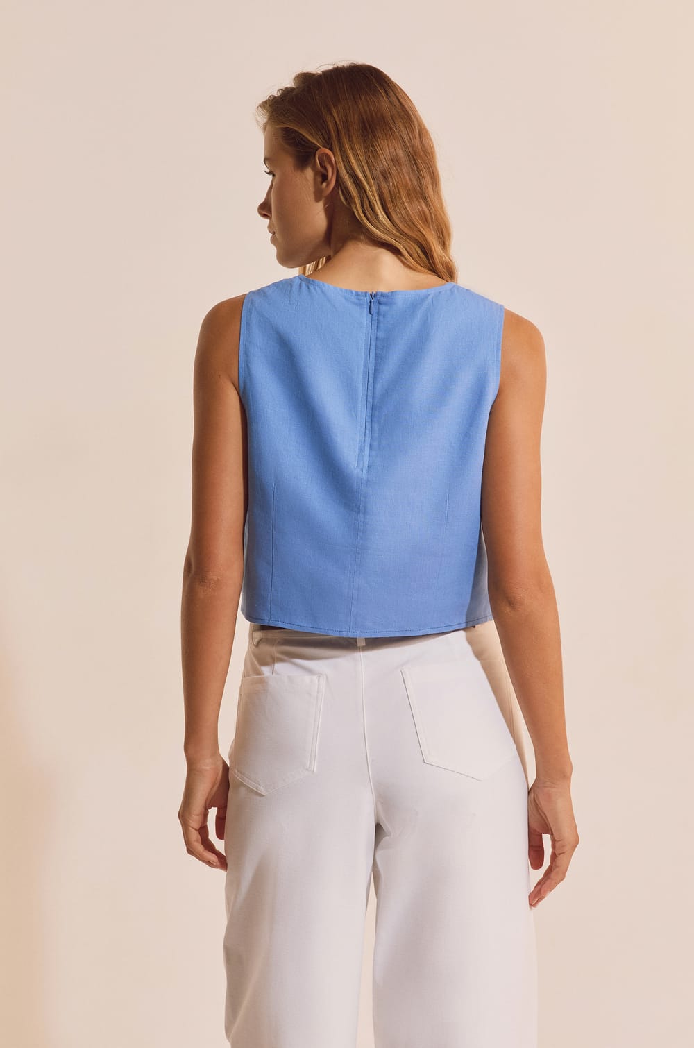 Top sans manches avec lin;${refinementColor}