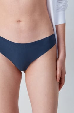 Seamless Cotton Brief;${refinementColor}