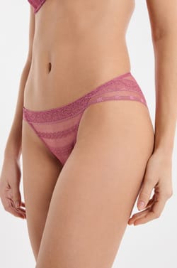 Slip aus Spitze;${refinementColor}