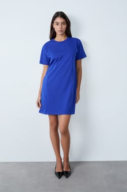 Wide Short Dress;${refinementColor}