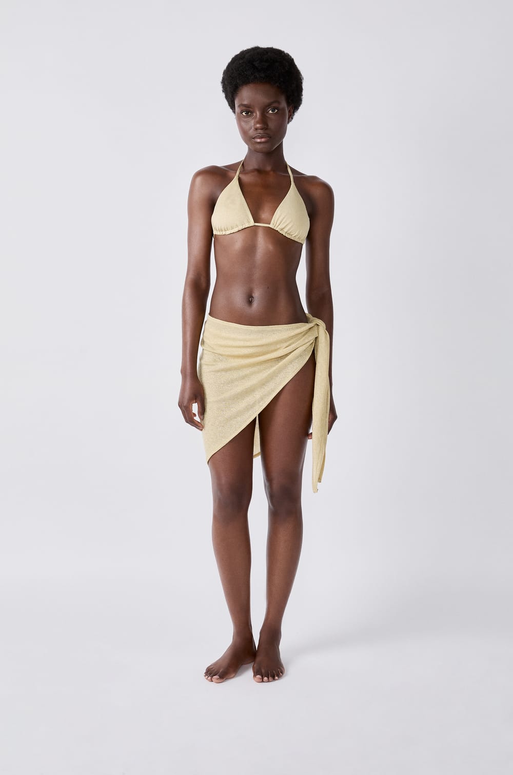 Pareo irisé pailleté;${refinementColor}