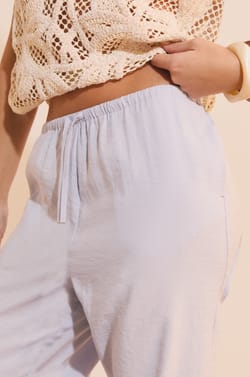 Pantalon fluide &eacute;lastiqu&eacute;;${refinementColor}