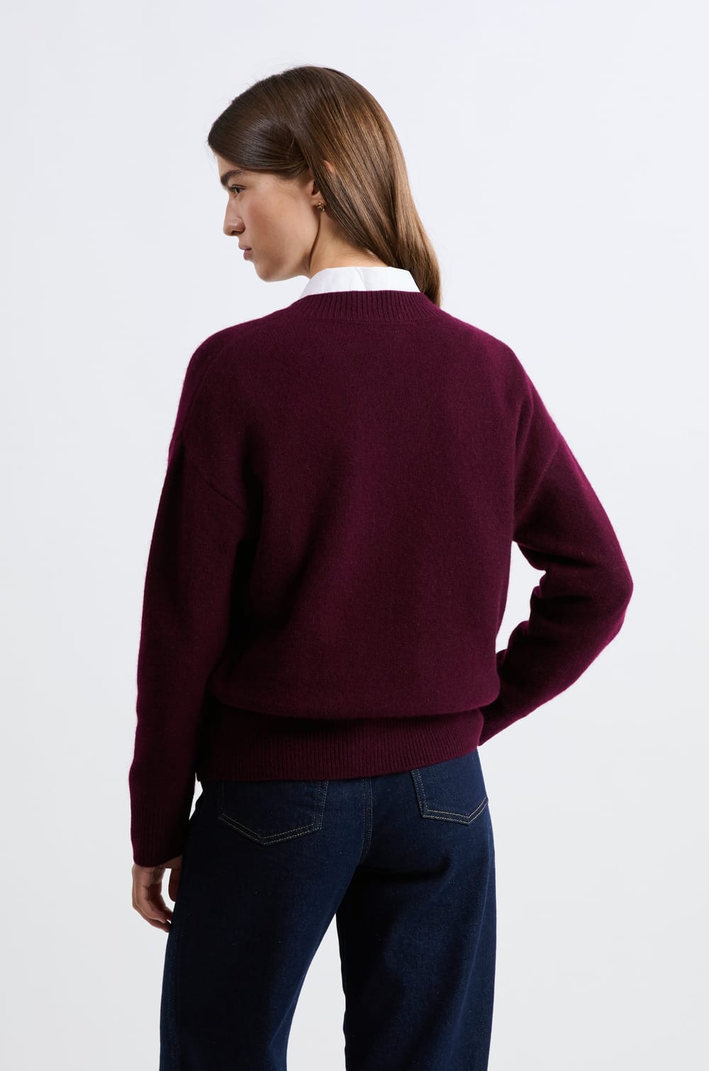Pull col V en cachemire;${refinementColor}