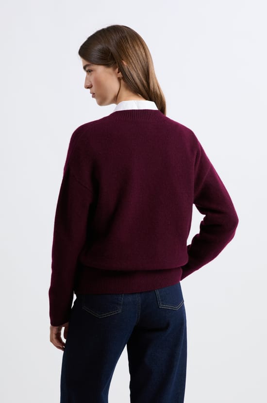 Pull col V en cachemire;${refinementColor}