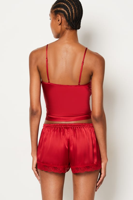 Silk Shorty;${refinementColor}