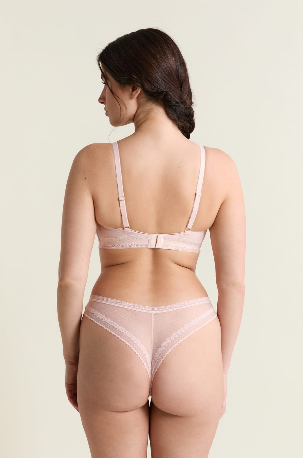 Triangle Wireless Bra;${refinementColor}