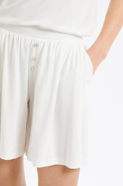 Pantal&oacute;n corto de pijama liso de modal;${refinementColor}