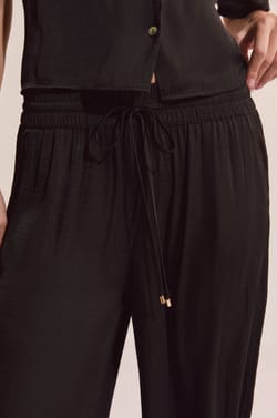 &Scaron;irok&eacute; sat&eacute;nov&eacute; kalhoty;${refinementColor}