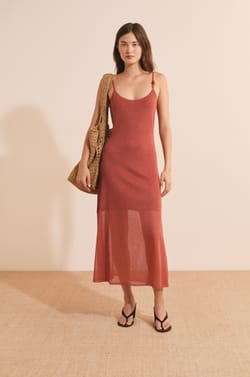 Vestido largo con tirantes;${refinementColor}