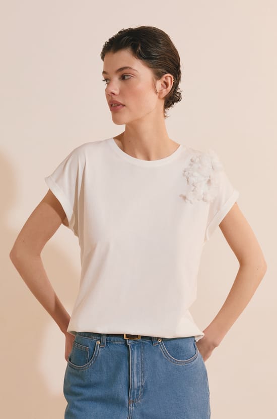 T-shirt en coton avec fleurs;${refinementColor}
