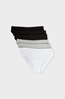 Multipack of 7 Cotton Briefs;${refinementColor}