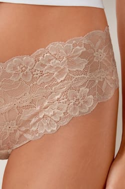 V-shape Lace Hipster;${refinementColor}