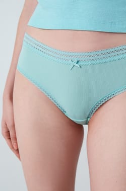 Szorty z mikrofibry z koronkowymi detalami;${refinementColor}