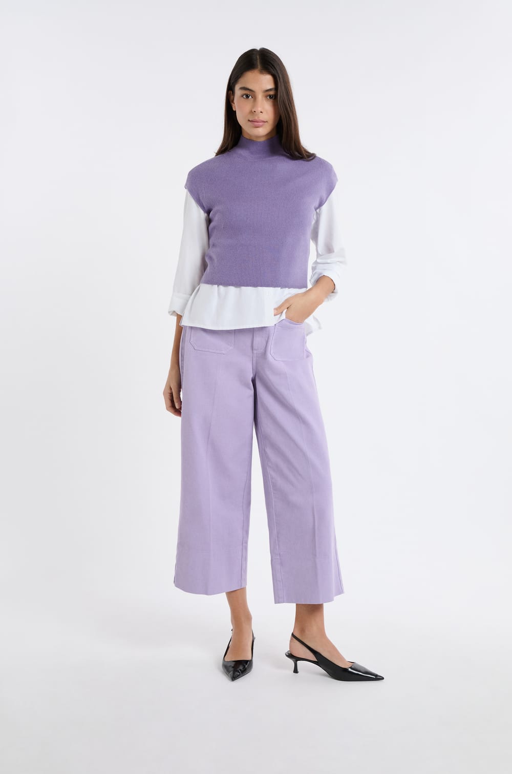 Pull sans manches col montant;${refinementColor}