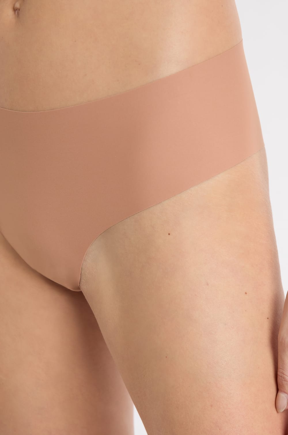 Microfibre Hipster;${refinementColor}