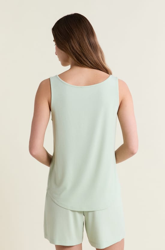 Top de pijama sin mangas con cuello en V de modal;${refinementColor}