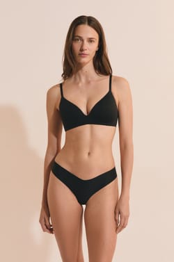 Soutien-gorge triangle sans armature en microfibre;${refinementColor}