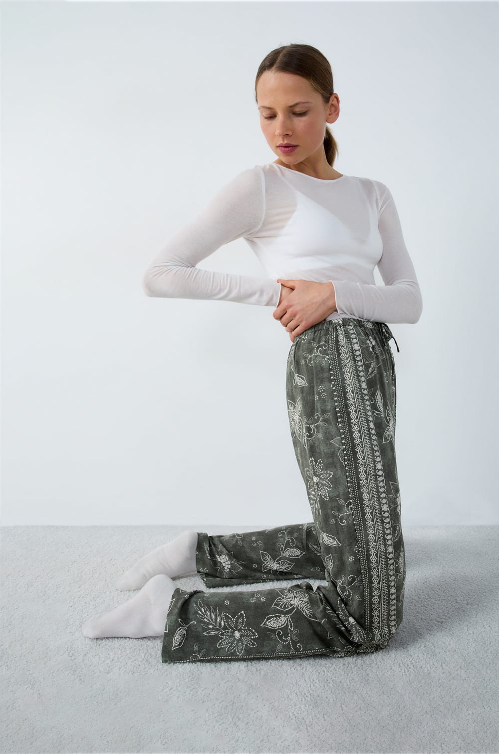 Flared Patterned Pyjama Bottoms;${refinementColor}