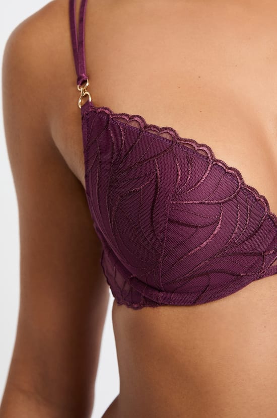 Soutien-gorge N.2 - Le push-up plongeant en broderie florale;${refinementColor}